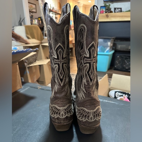 Corral Western Cowboy Boots with Wing Embroidery - Picture 4 of 8